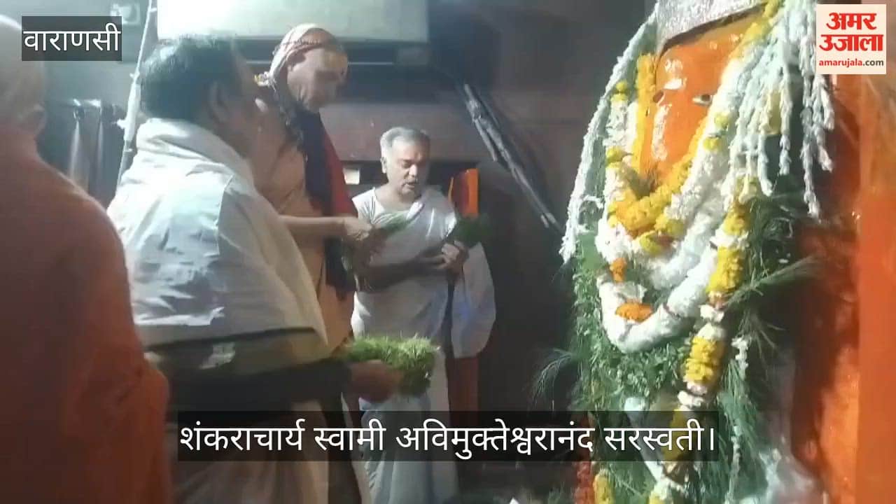 Shankaracharya started his religious war journey by visiting the Sankatmochan temple in Kashi