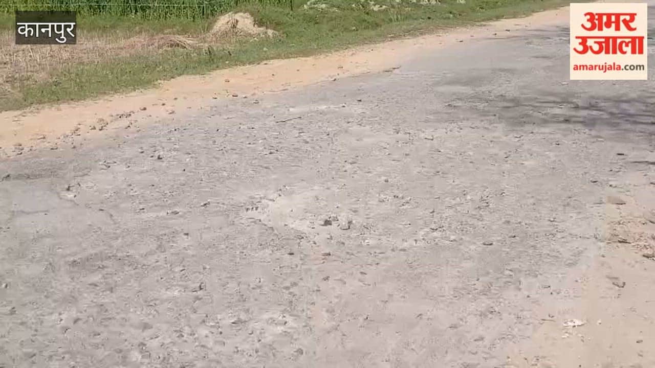 Kanpur: Pipra-Dul Road in a dilapidated condition, vehicles skidding on gravel