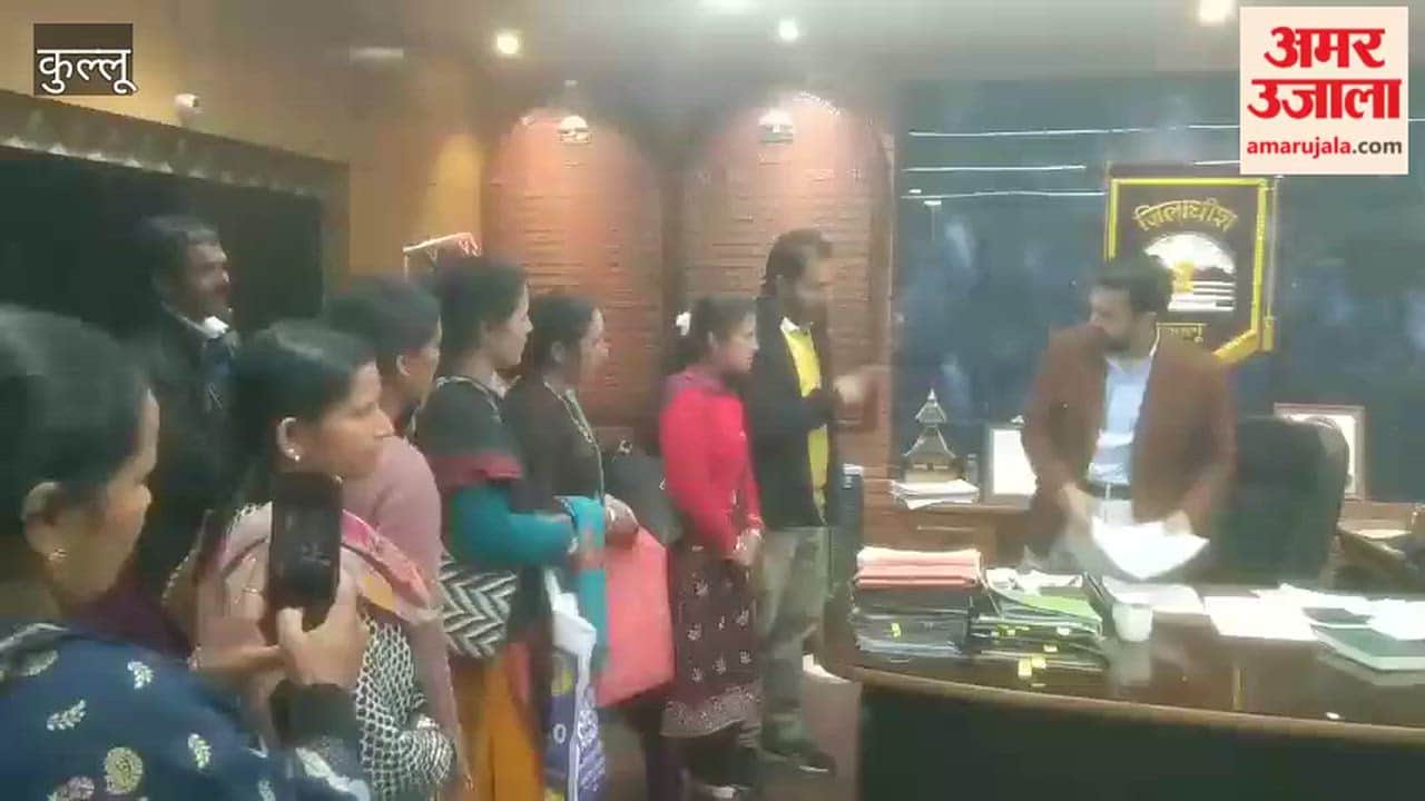 Kullu Children studying in a borrowed building, villagers informed the Deputy Commissioner about the problems of the children