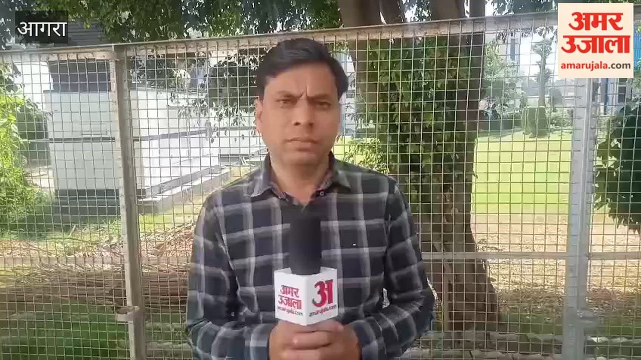 Water crisis due to burst water pipeline in Agra
