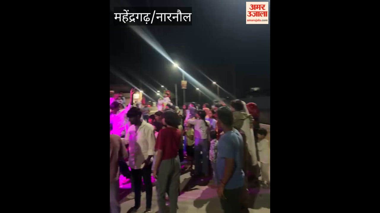 Three sisters' procession on a mare in Narnaul, giving the message of women power