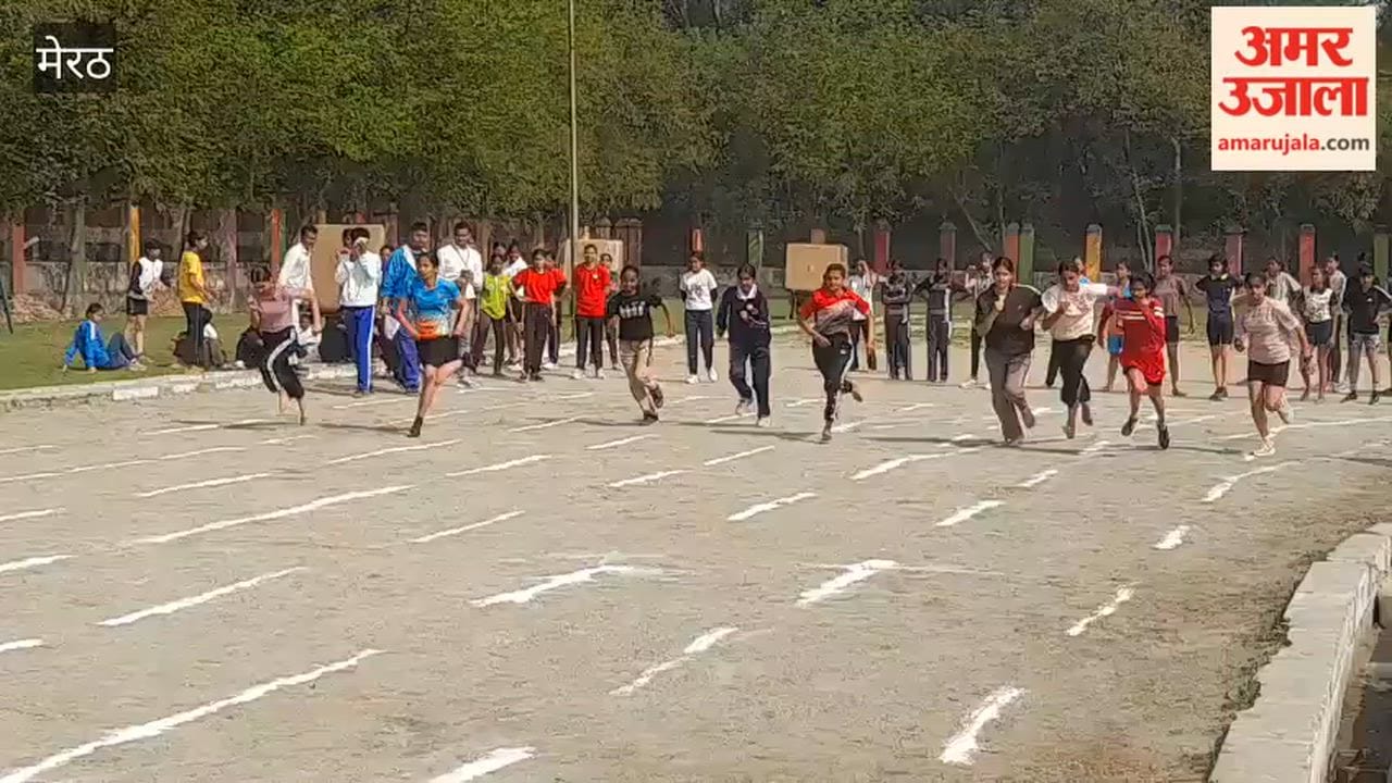 Meerut: Race organized on International Women's Day
