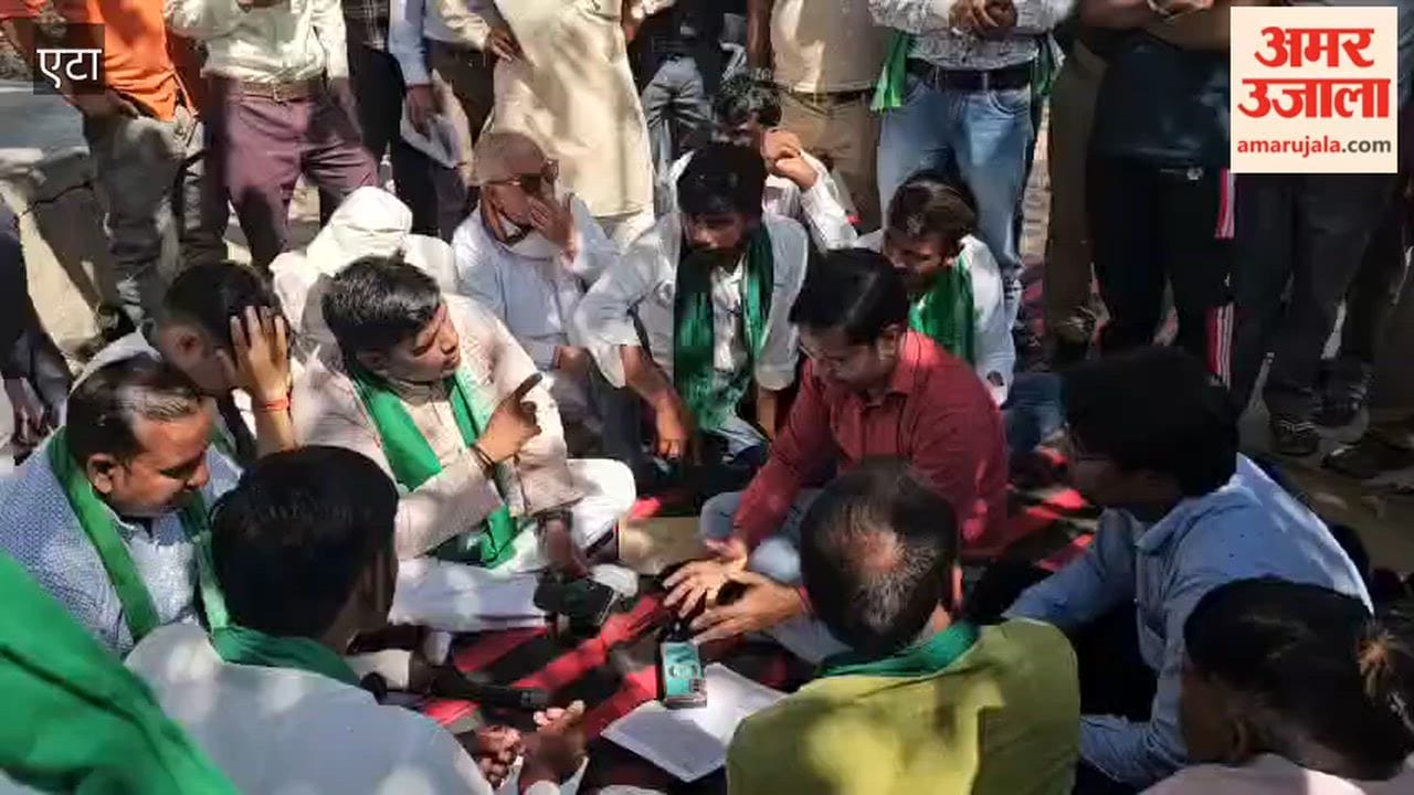 Farmers’ Union Starts Protest at Power House in Etah