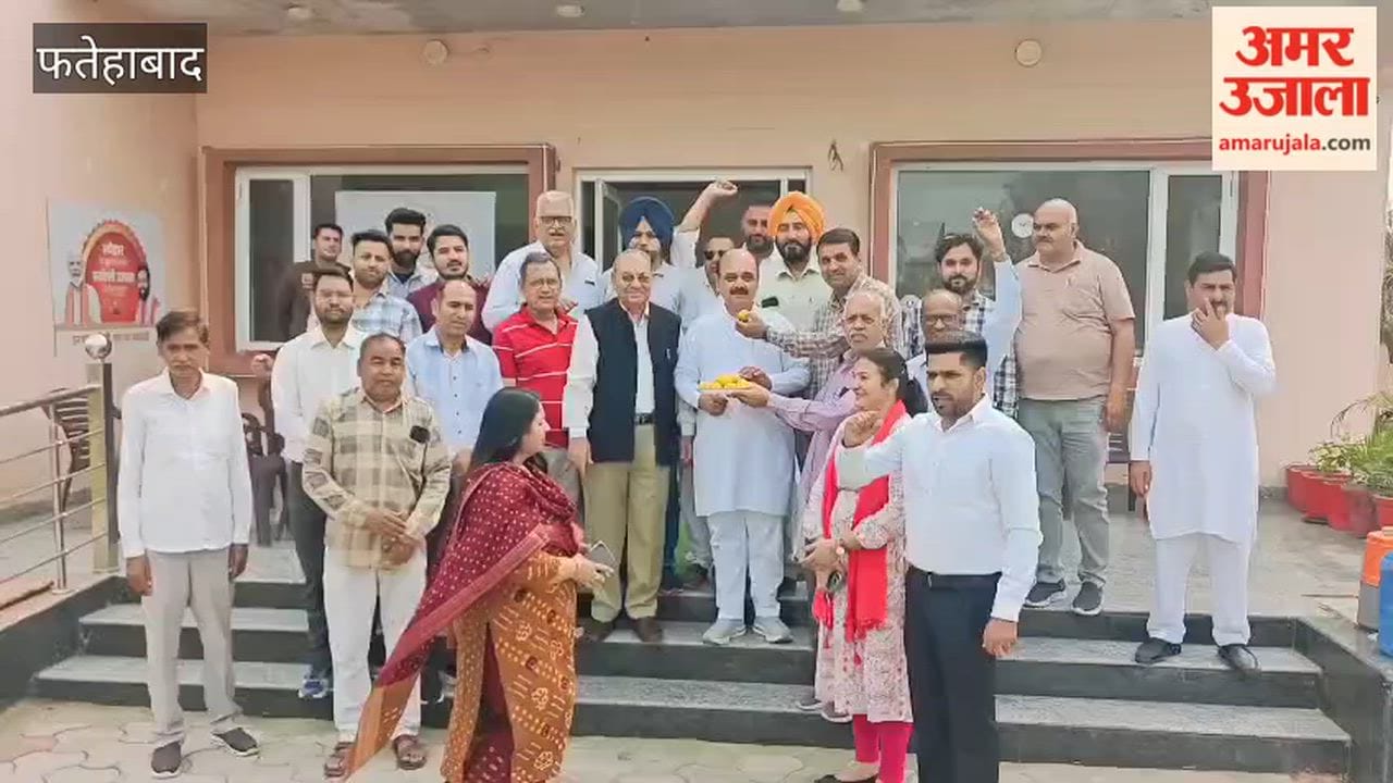 Sweets distributed at BJP district office to celebrate T20 World Cup win