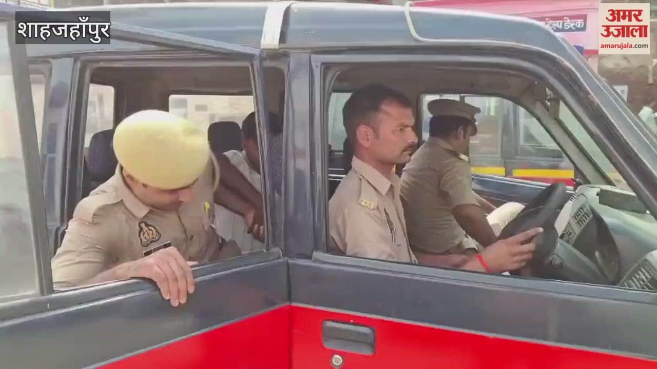 Police arrested the accused of misdeed in Shahjahanpur