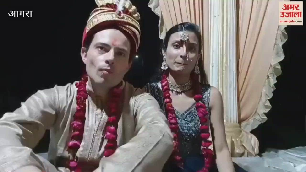 Colombian Couple Ties the Knot in Traditional Hindu Wedding at Agra