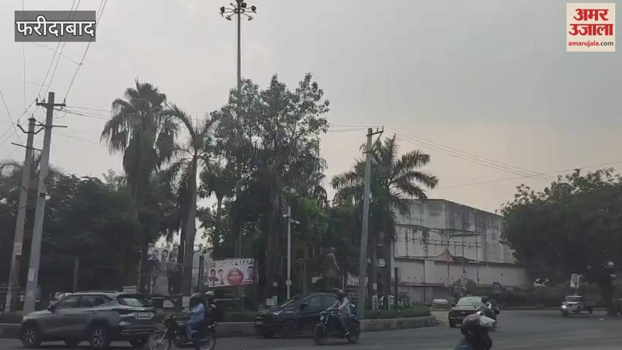 Faridabad Toxic smog engulfs sky and rain expected on Diwali