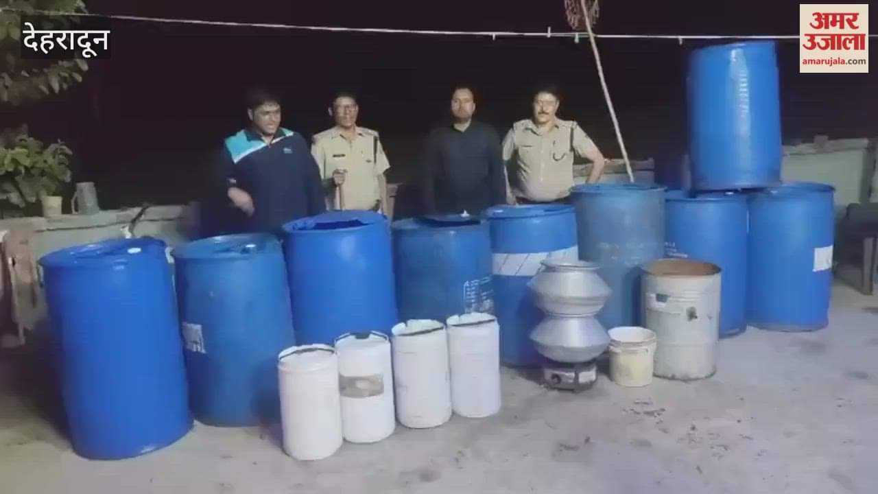 Excise department takes action in Rajawala, Vikasnagar. 1800 kg of prepared liquor found in plastic tanks