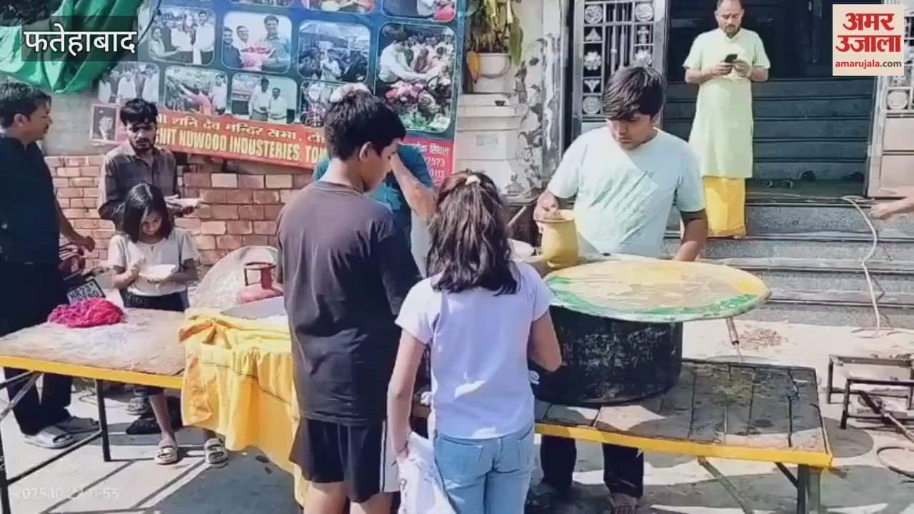 Annakut Bhandara was organised in Tohana of Fatehabad, devotees reached the temples and performed puja