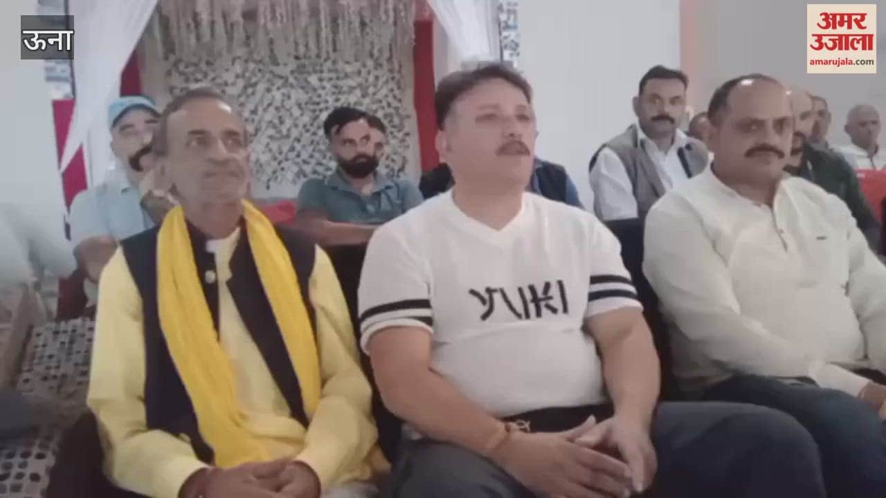 Una Hatli Panchayat head attacked on Diwali day anger in the area