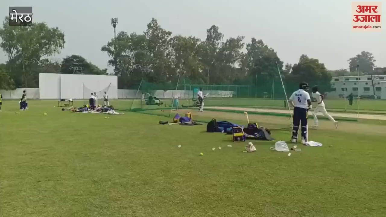 Meerut: Teams of UP and Karnataka practiced