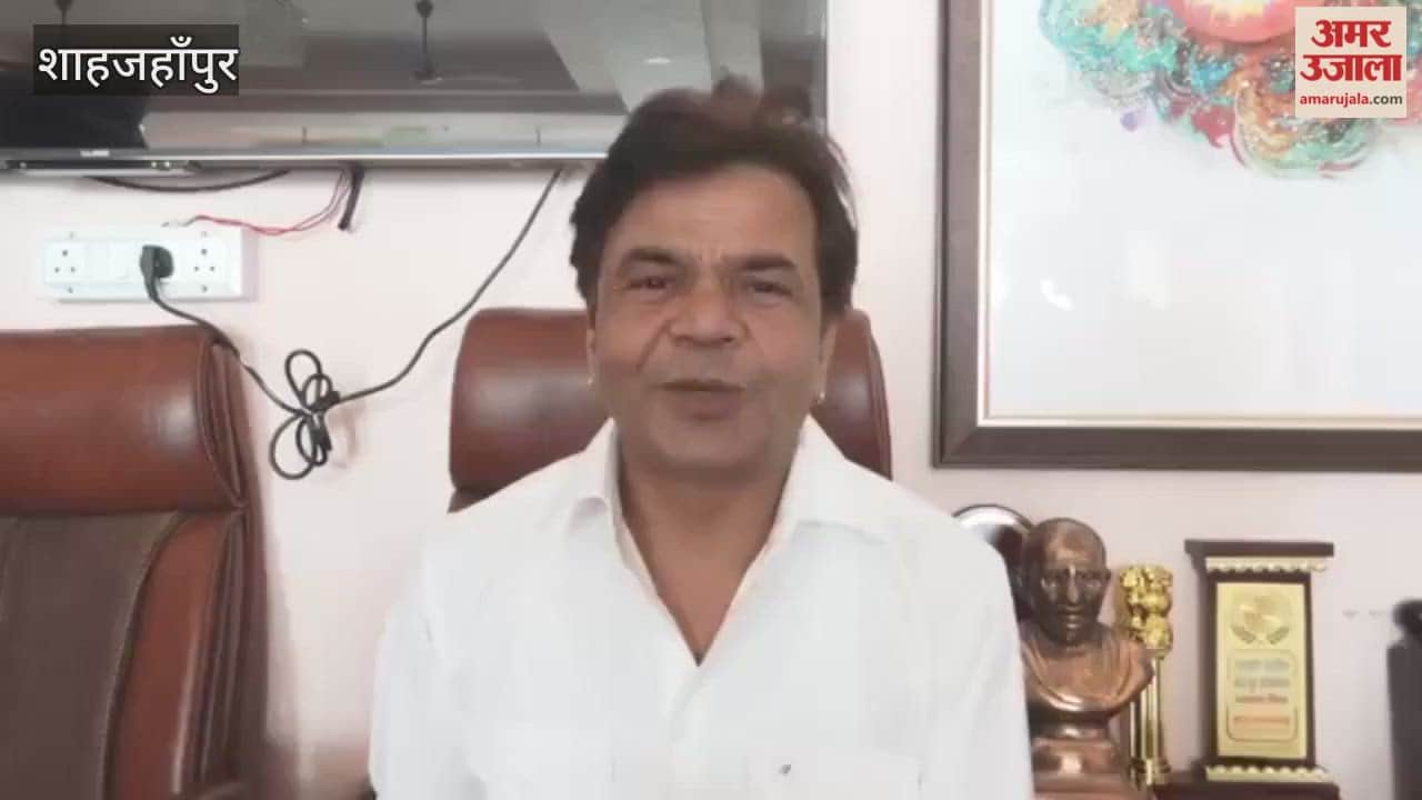 Actor Rajpal Yadav to build a library in his ancestral village in Shahjahanpur