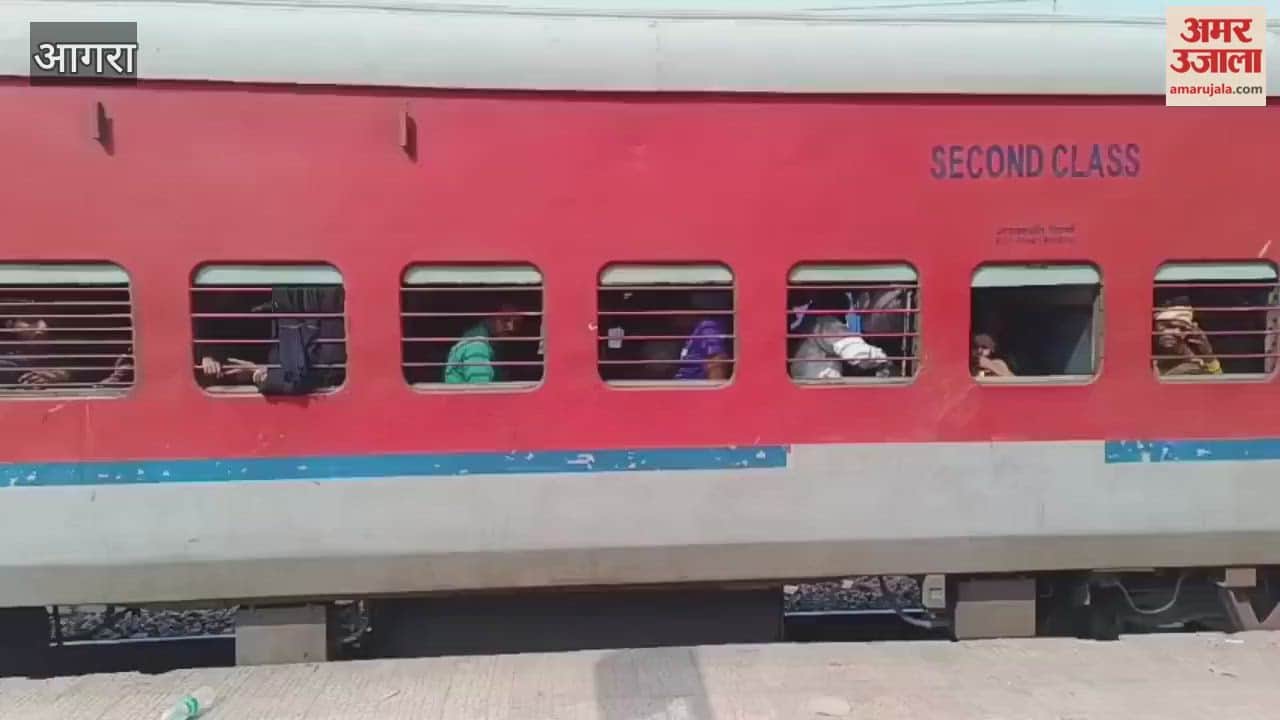 Crowds of passengers on trains