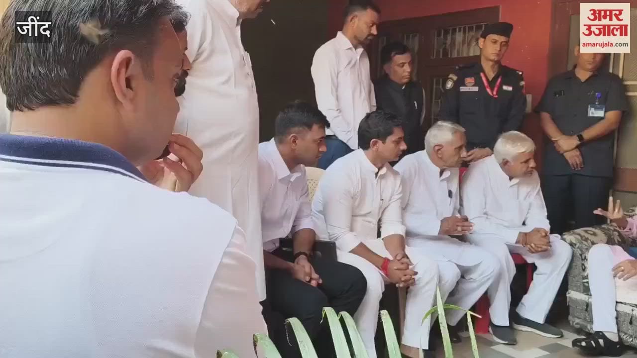 Governor Prof. Asim Ghosh visited the home of ASI Sandeep Lathar in Jind and assured the family of a fair investigation.