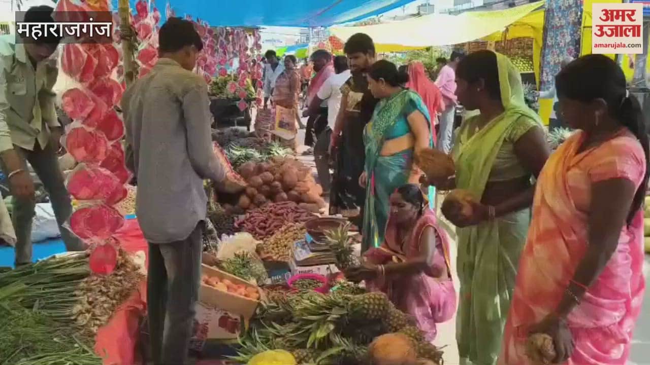 Crowds gathered to buy Chhath Puja items