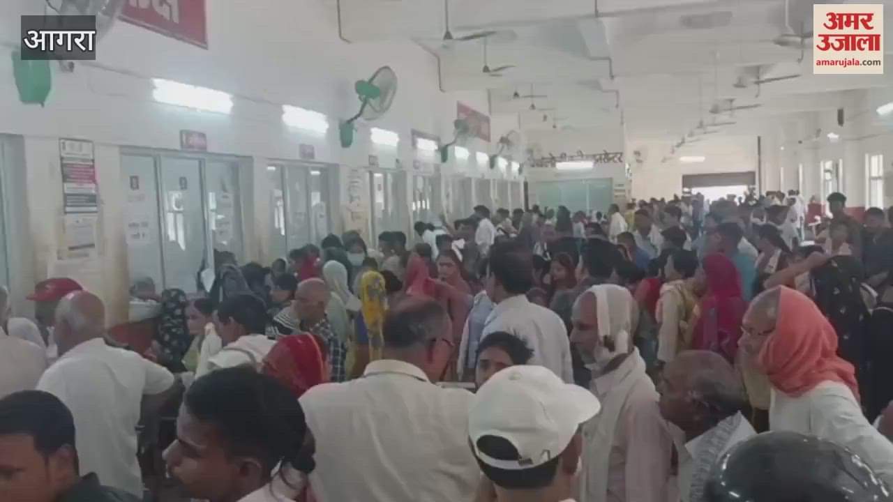 rush of patients in OPD of SN Medical College After Diwali