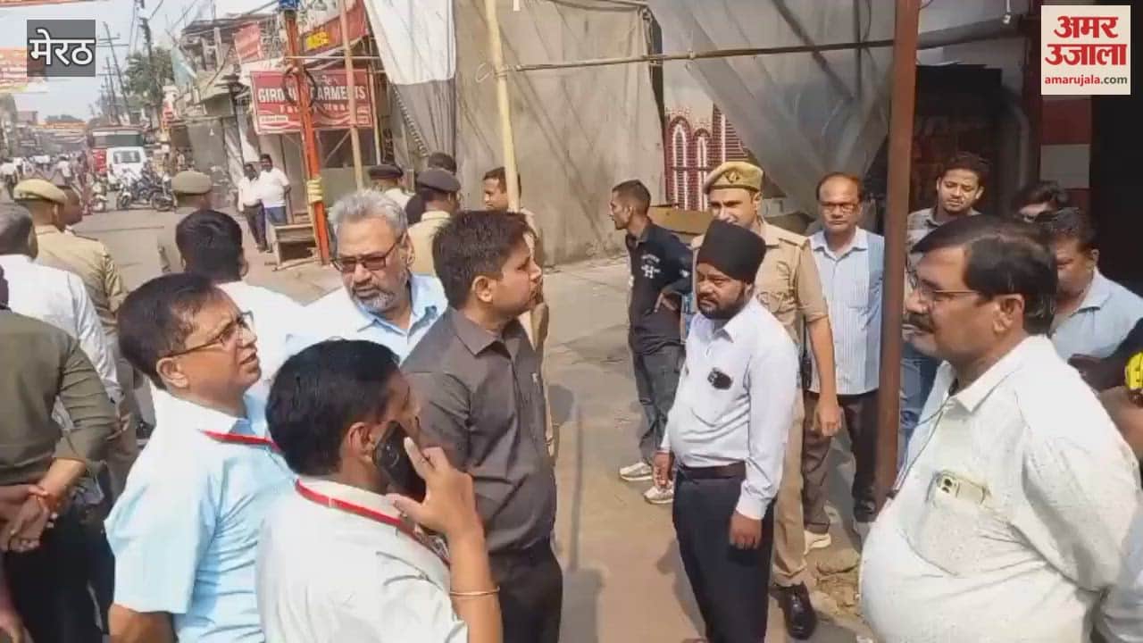 Meerut: Demolition process begins in Central Market
