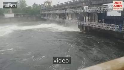 Gwalior has been experiencing continuous rainfall for the past 24 hours