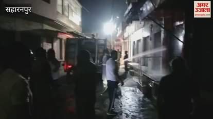 Saharnapur: truck loaded with wheat rammed directly into a hardware store in Saharanpur