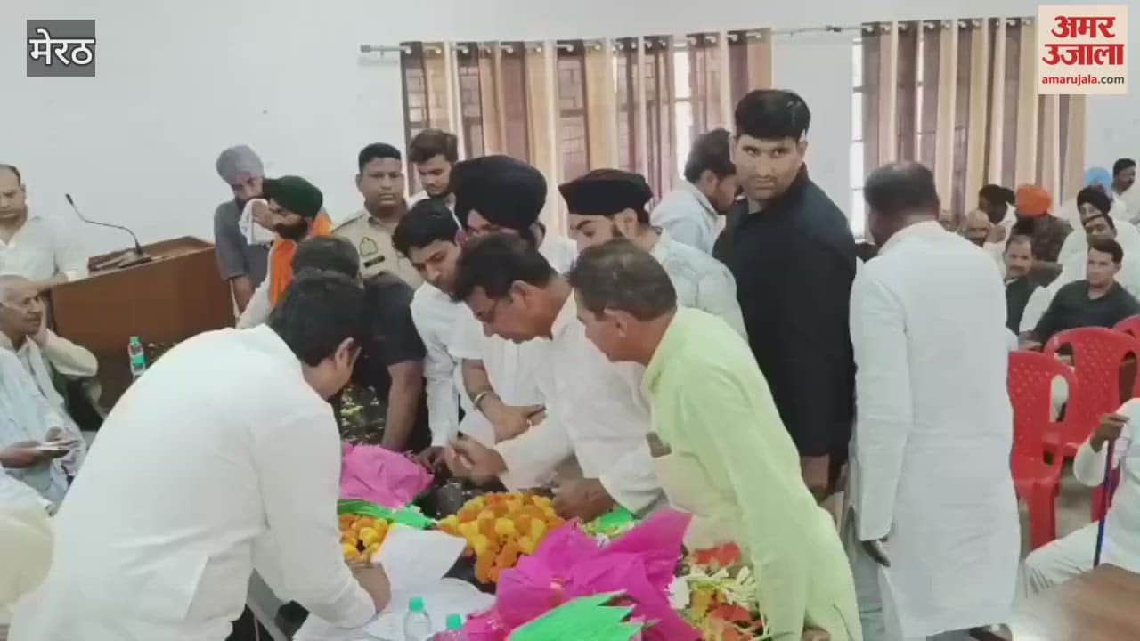 Meerut: MP Chandan Chauhan listened to people's problems in Hastinapur and assured them of a solution