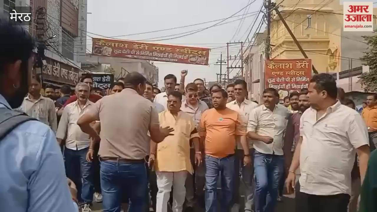 Meerut Complex demolition: Traders' anger continues unabated, take out peace march, appeal for unity