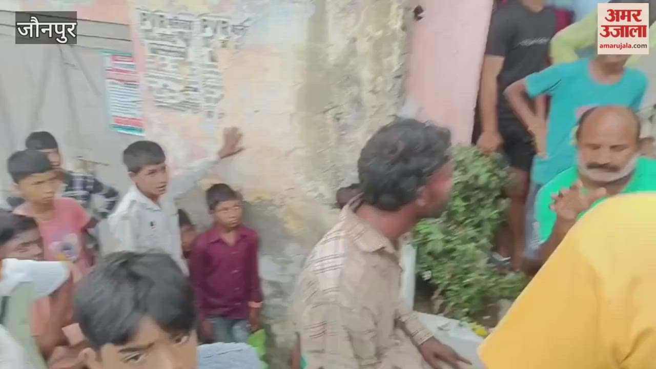 Villagers caught a youth carrying a stolen bike VIDEO