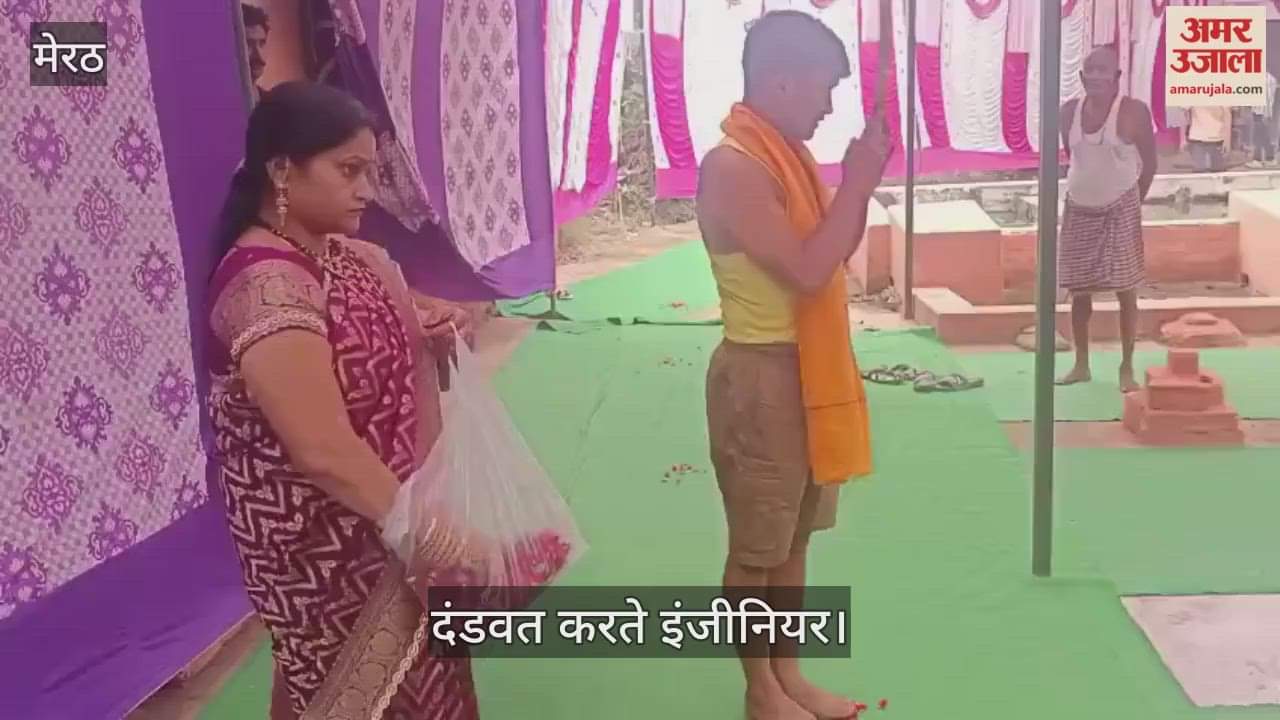 Software engineer observes fast on Chhath Puja with prostration, prays for good health