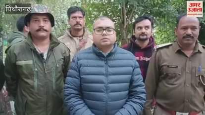 Bear creates panic in Chami village in pithoragarh