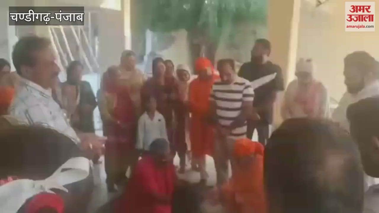 Devotees of Usha Mata thronged the temple located in Ferozepur Cantonment