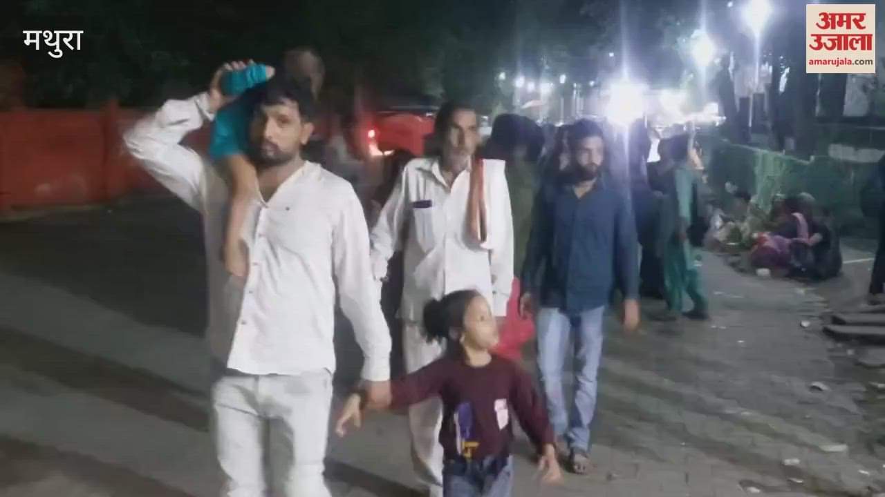 Crowds of devotees gathered on Akshaya Navami in mathura