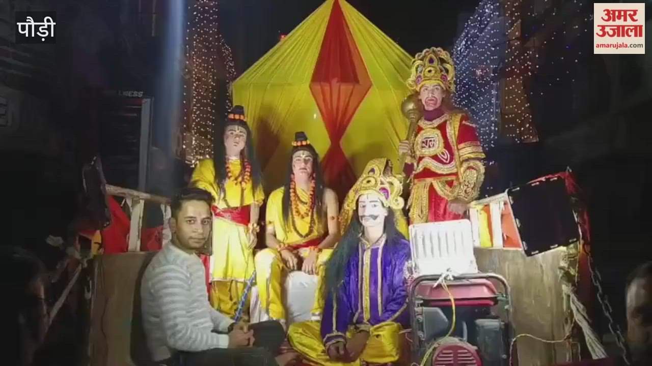 Ramlila in Srinagar...tableaux taken out on main roads for staging Bharat Milap