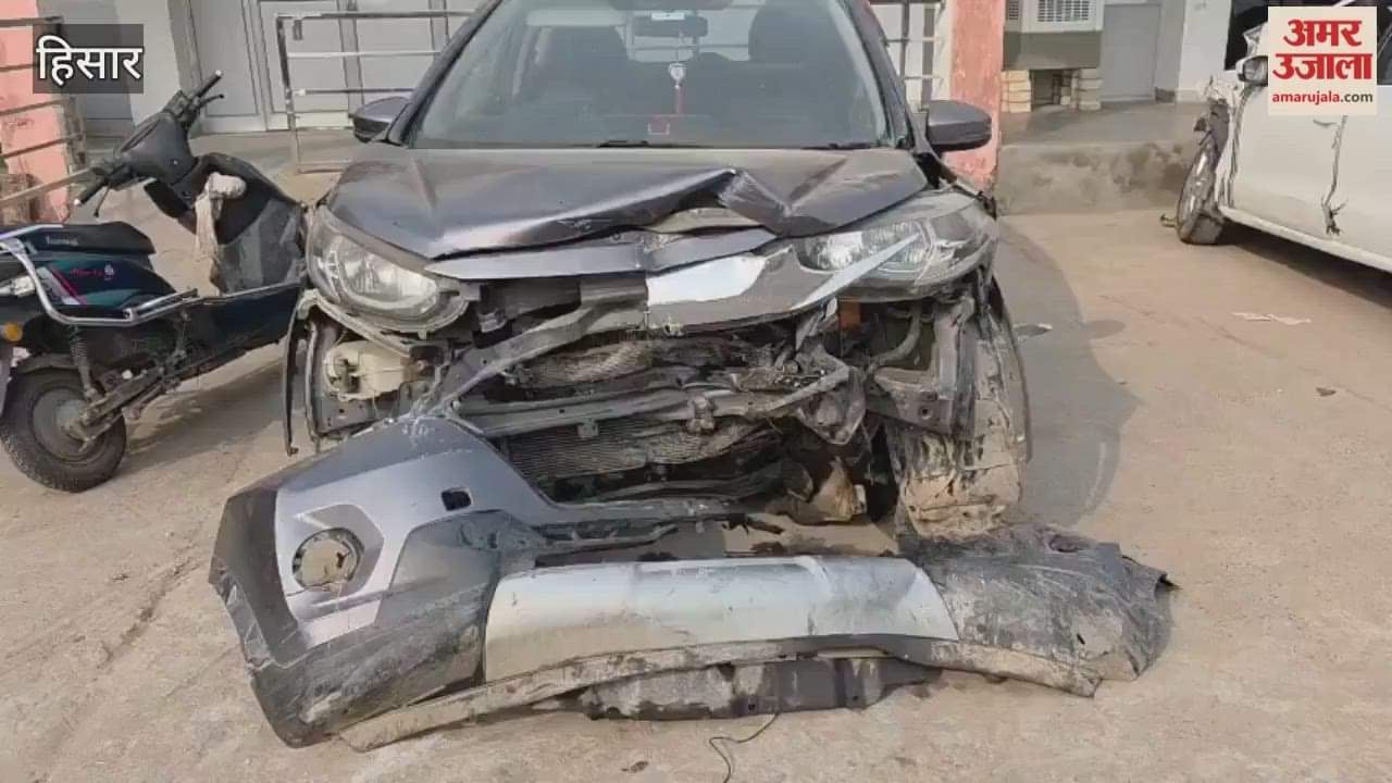 Uncontrolled car hits parked vehicle in Hisar, one youth arrested