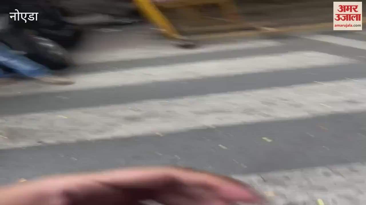 Farmer falls ill outside Noida Authority