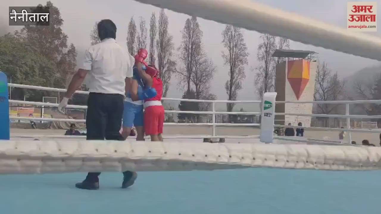 Delhi lost to Uttarakhand boxers Varnika and Babita in All India Elite Women Boxing Championship in nainital