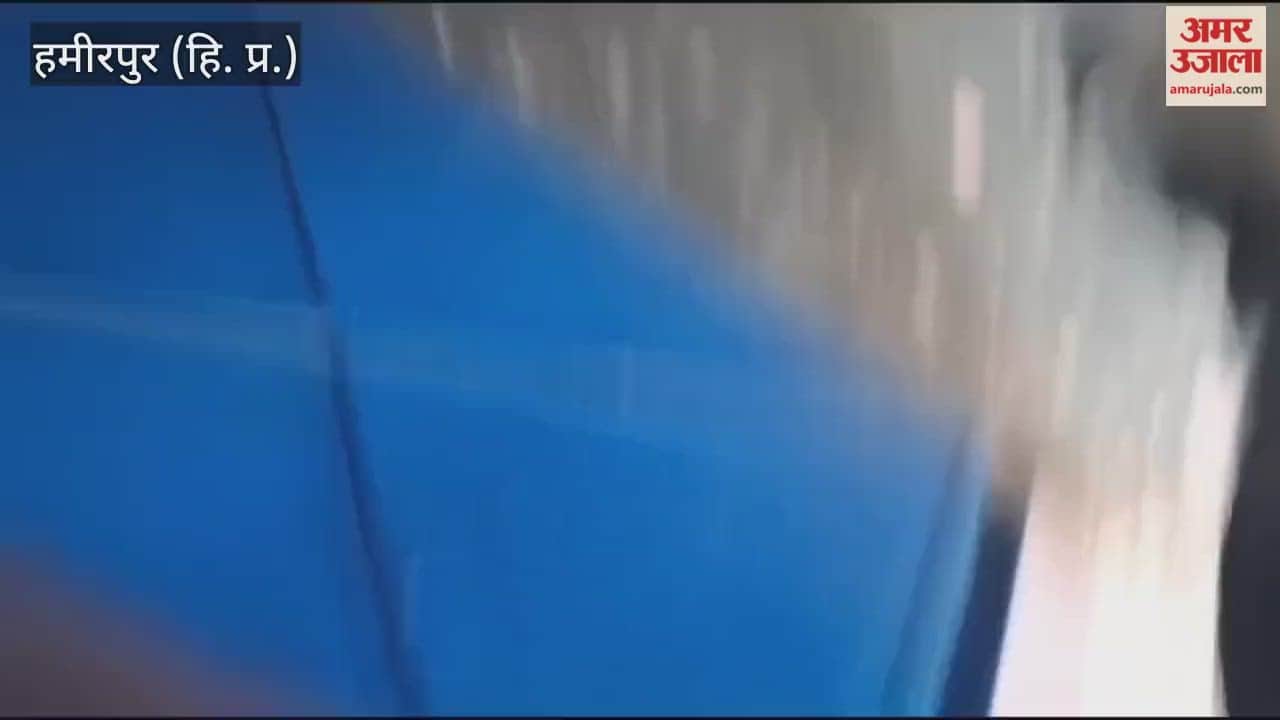 Hamirpur X-ray screening camp organized at Ayushman Arogya Mandir Karer