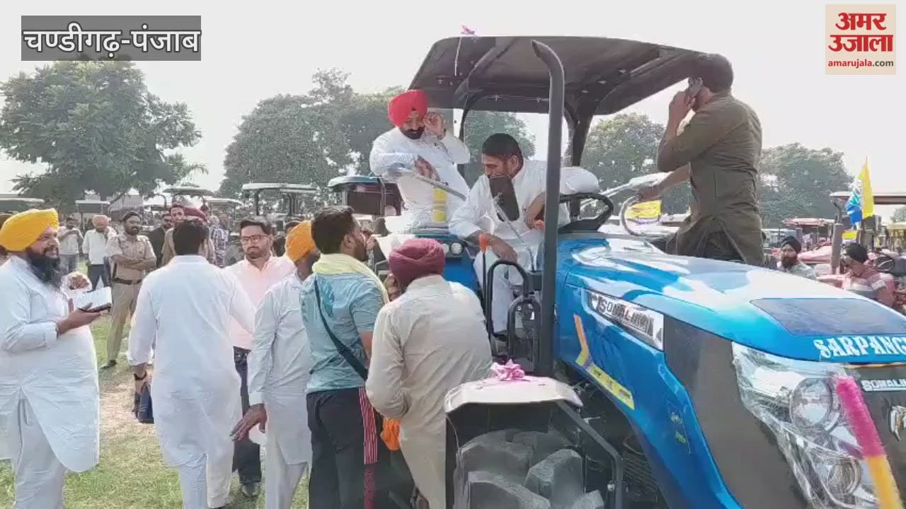 MLA sent 35,000 liters of diesel, 500 tractors, and 700 bags of DAP fertilizer to flood-affected villages