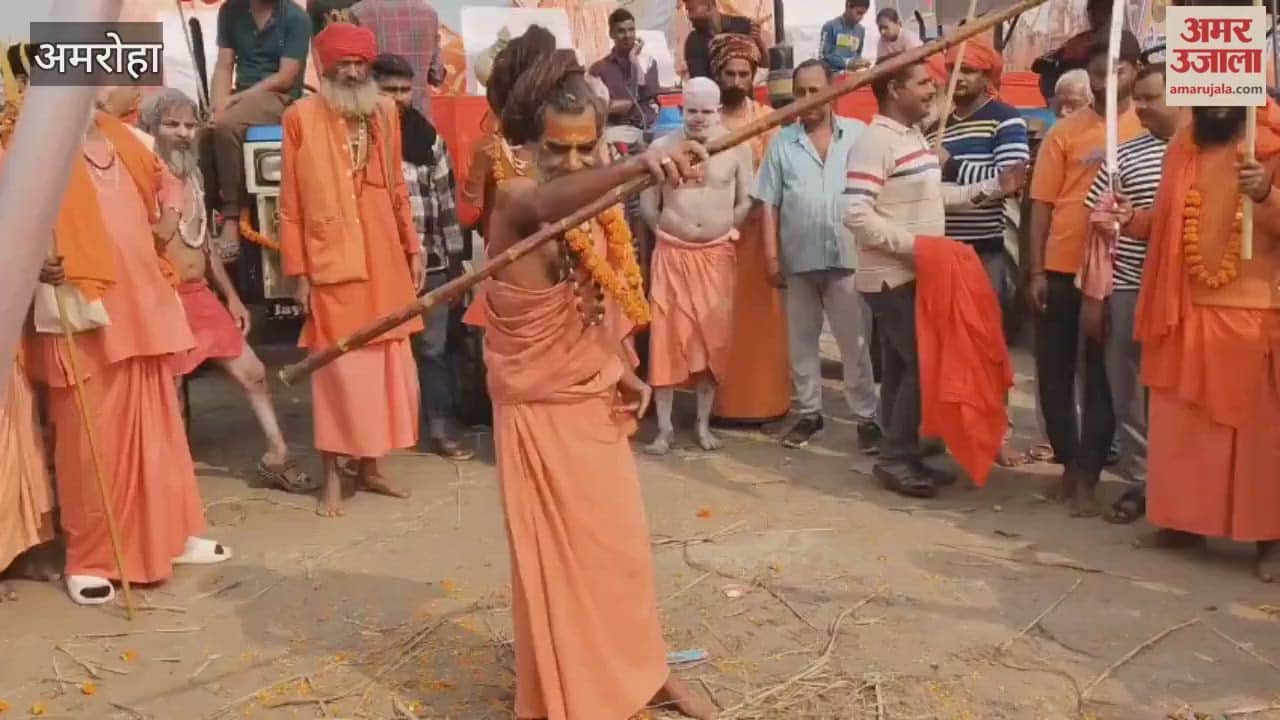 Devotees were astonished to see the royal bath and procession of saints at Tigri Ganga Fair