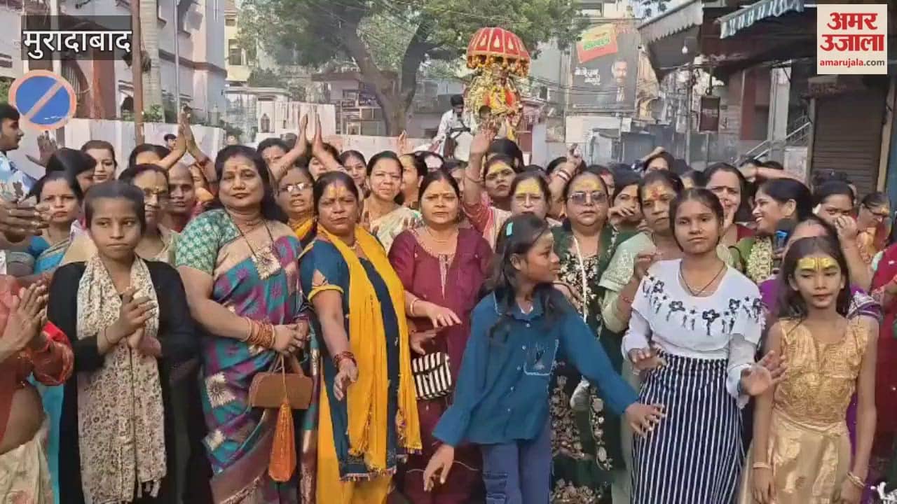 rand procession was taken out on Ekadashi, the Durga temple complex of Moradabad echoed with cheers