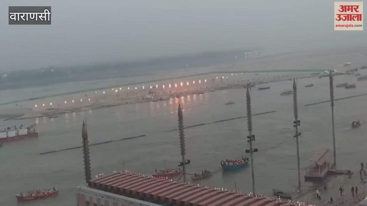 Fire show on the sand attracted attention VIDEO