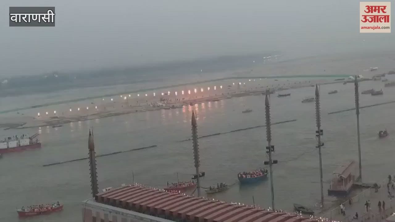 Fire show on the sand attracted attention VIDEO
