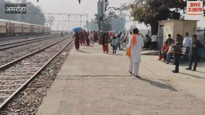 Devotees thronged the deserted Kankather railway station