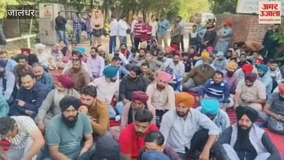 Jalandhar Roadways Blockade Workers Angry Over Driver Murder Demand Job For Family