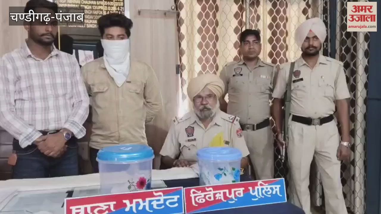 Accused arrested with two pistols and cartridges from Mamdot