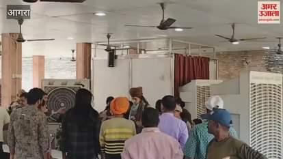 Sadhvi Chanchal Nath reach Taj Mahal with trident and damru, security personnel denied to entry in monument