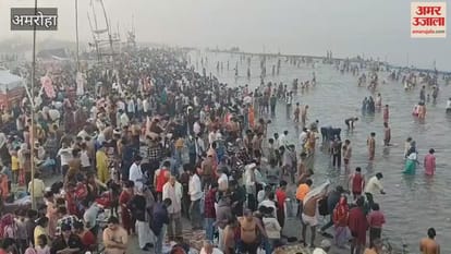 Crowds Gathered On Kartik Purnima, Over 36 Lakh People Took A Holy