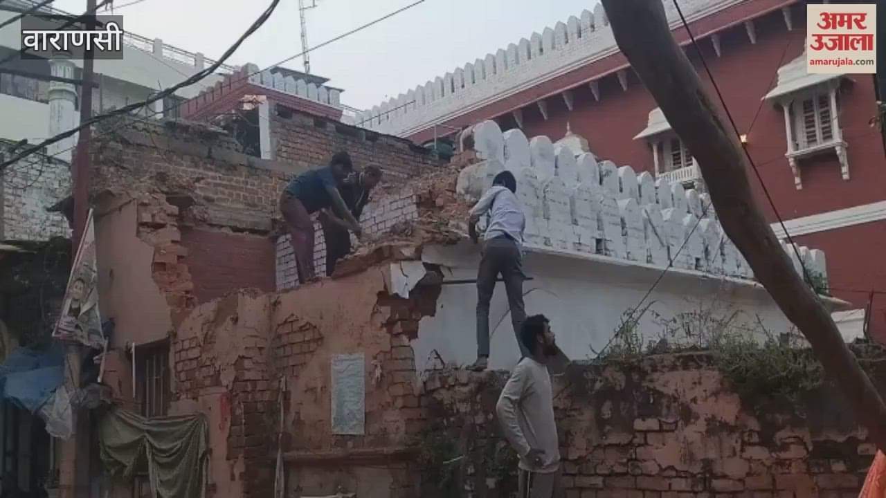 Administration hammer again falls in Dal Mandi VIDEO