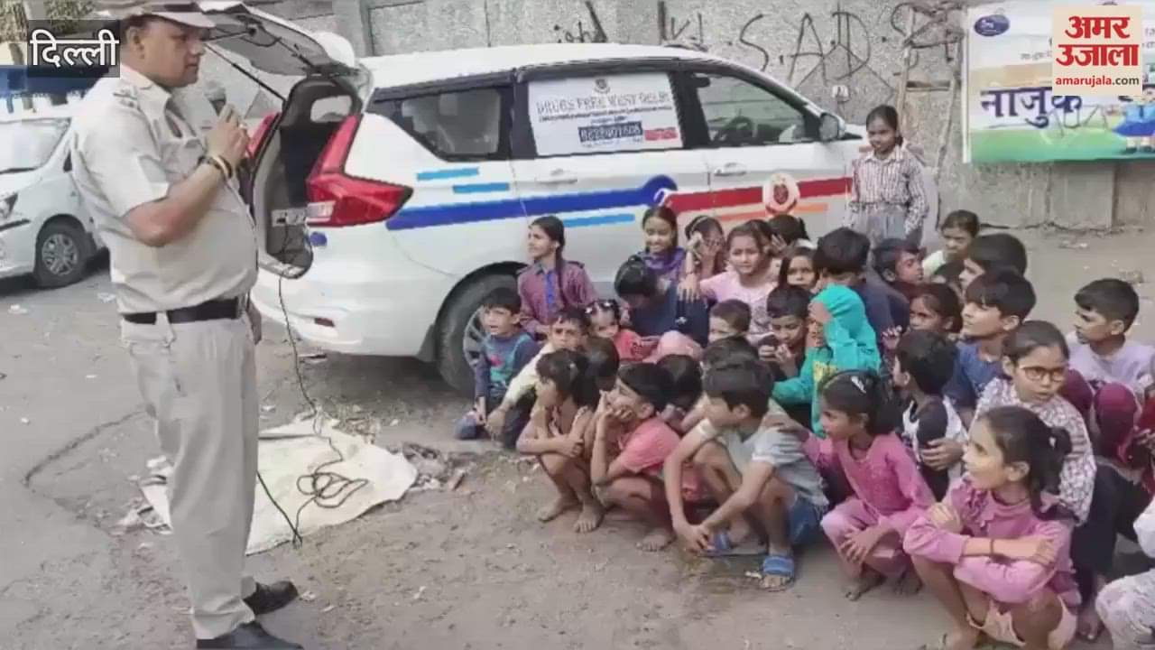 Educational film shown to raise awareness among girls in Delhi