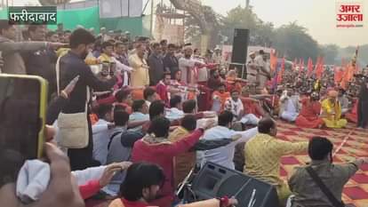 On third day of Sanatan Hindu Padyatra Faridabad and Dhirendra Shastri took oath from people