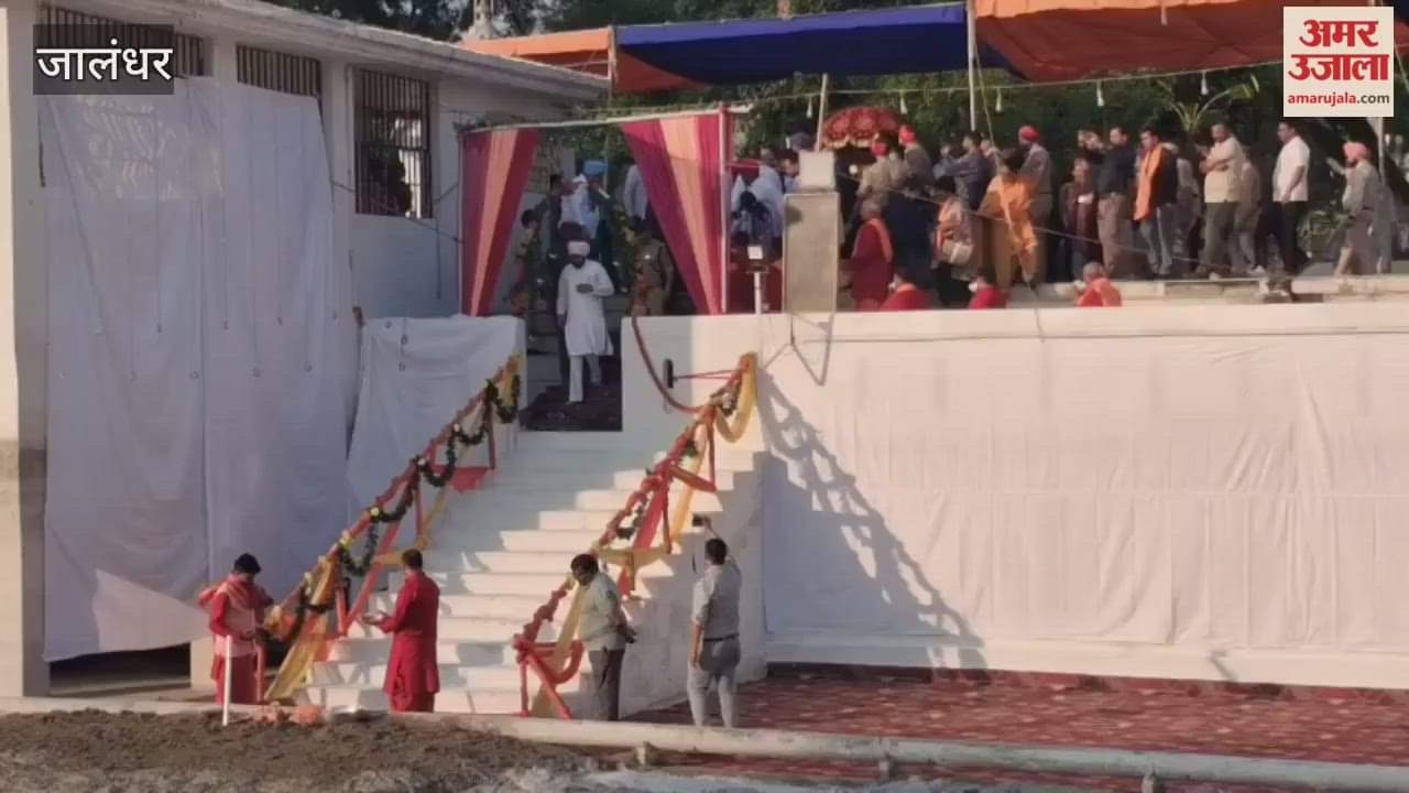 Governor and Jagatguru Kumar Swami inaugurated Kar Seva at Devi Talab Temple