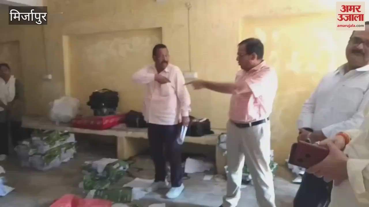 SIR took forms and Tehsildar Sadar distributed them VIDEO